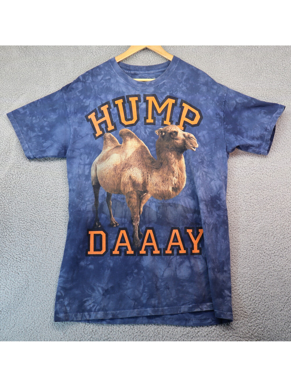 The Mountain Camel Tie Dye T-shirt Size XL Hump Day Funny